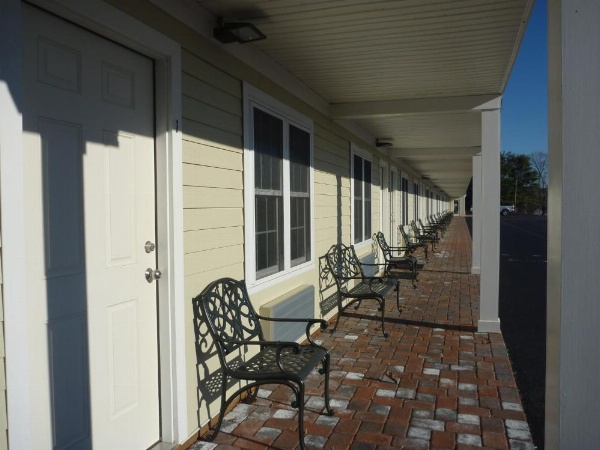 Yankee Clipper Motel image 24